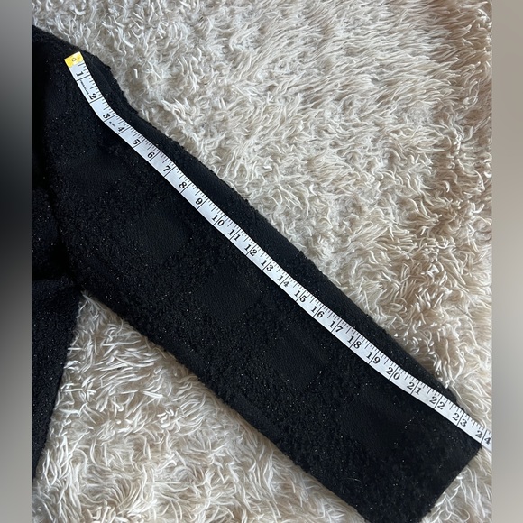 TAHARI Women’s Lurex Plaid Coat size XL Black with Metallic Threads - Picture 8 of 8